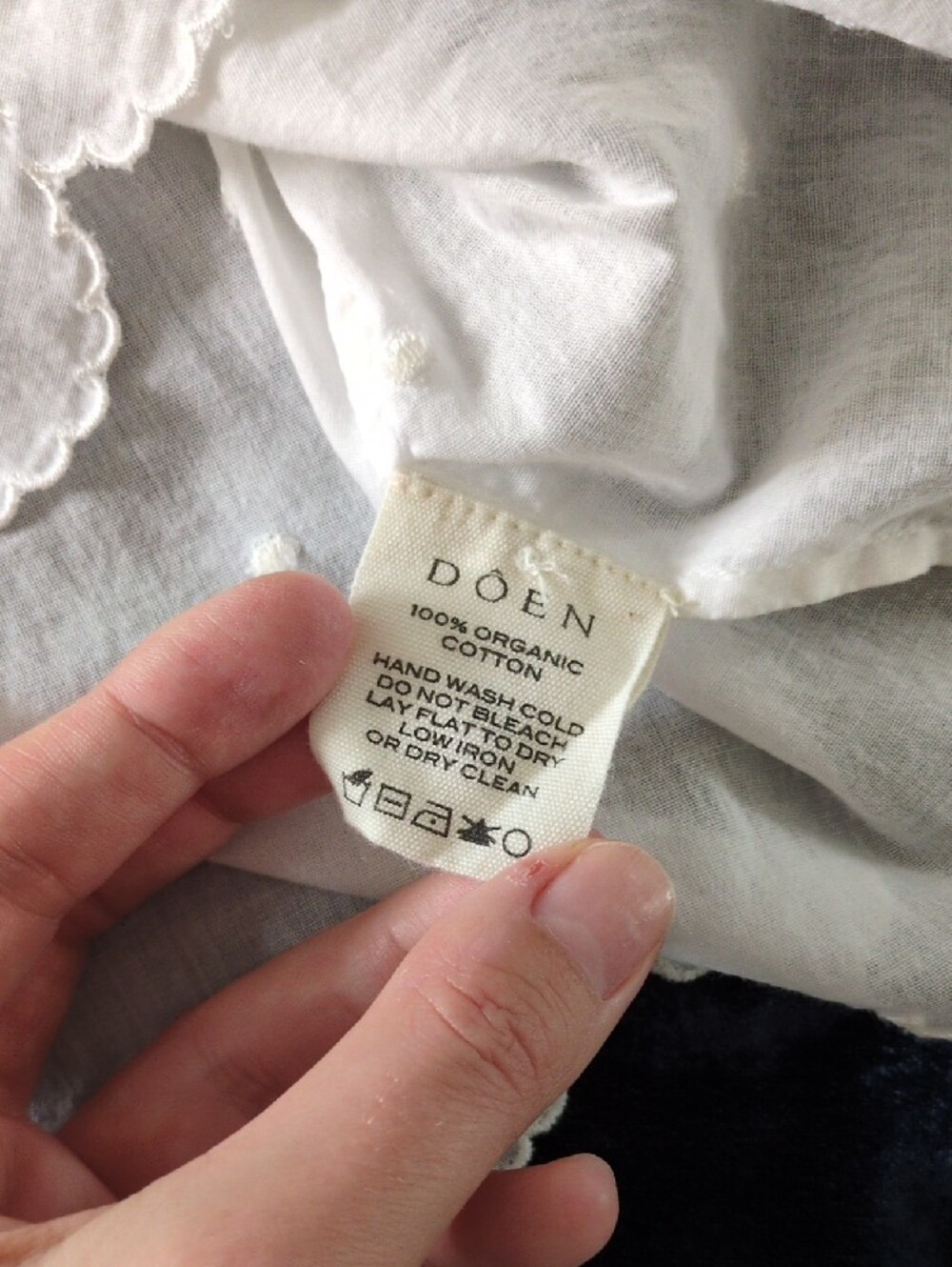 Doen Kacy Top, White Eyelet, Small - Picture 4 of 16